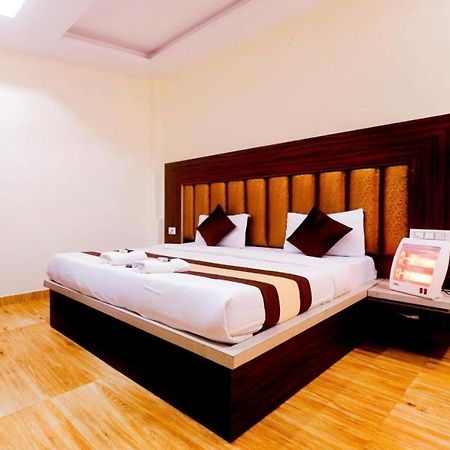 Vedantam Hotell Haridwār Exteriör bild
