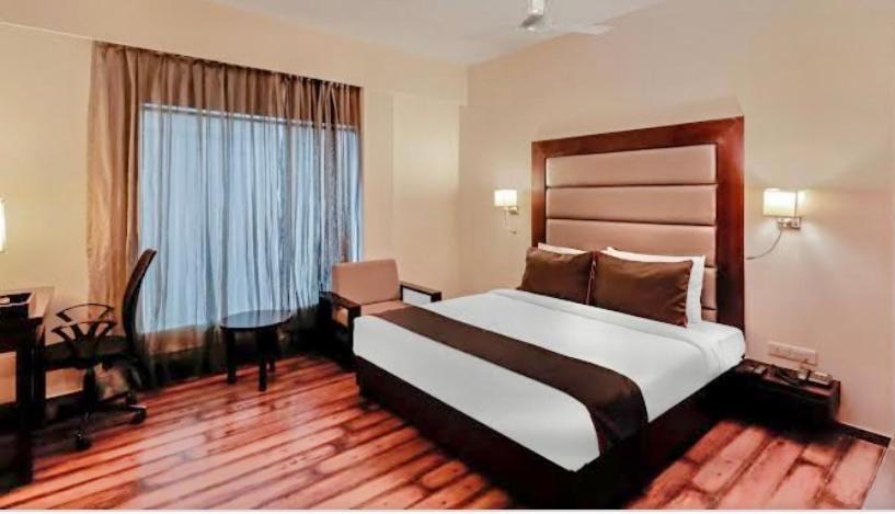 Vedantam Hotell Haridwār Exteriör bild